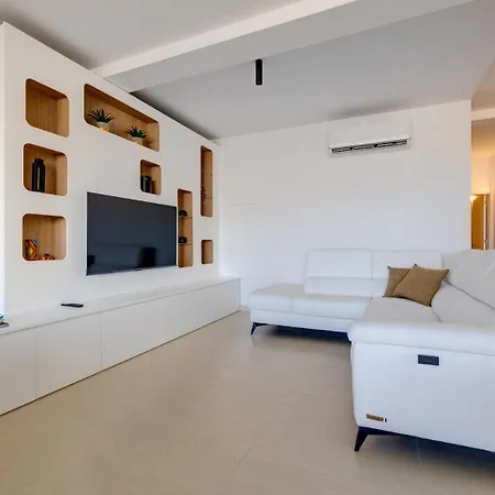 Lägenhet Seaview Modern 3br Duplex With Terrace By Quicktrips Is-Swieqi